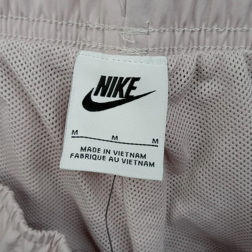 Nike Shorts Mens Medium Pink Cargo Bathing Suit Swim Board‎ Mesh Lined Bottoms